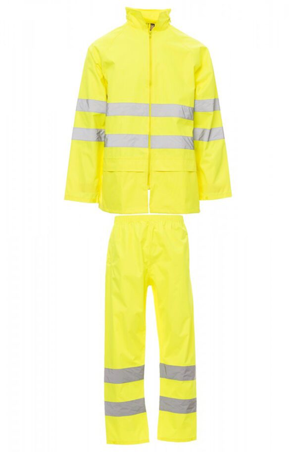 Descubre el Traje de Lluvia HI-VI RAINSET de Payper, diseñado para ofrecer protección y visibilidad en entornos húmedos. Encuentra la combinación perfecta con nuestro calzado de industria.