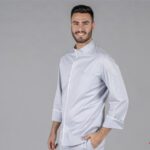 Chaqueta de Cocina Unisex BELTRÁN TEJIDO RECICLADO: Elegancia y Sostenibilidad en un Diseño Funcional.