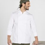 Chaqueta de cocina velcro: comodidad y seguridad para el profesional de la hostelería.