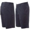 Imagen de bermudas clásicas de hombre en color elegante con cierre de cremallera y botón. Diseño cómodo con múltiples bolsillos y trabillas en la cintura para mayor comodidad y estilo.
