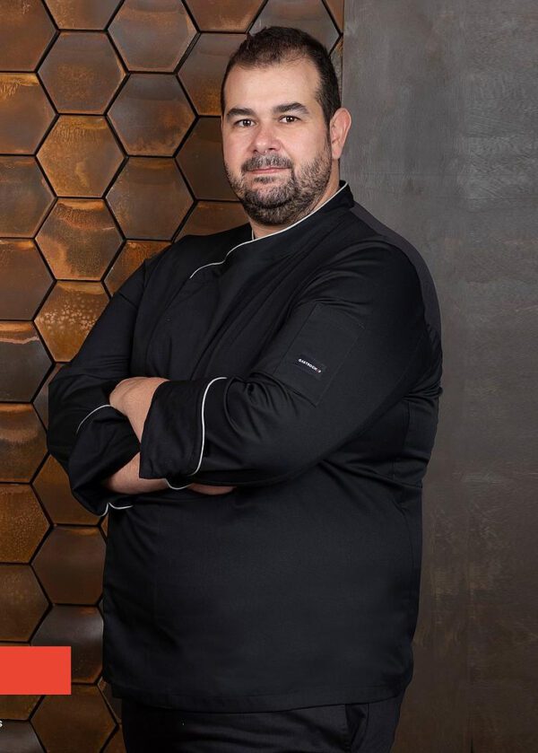 Chaqueta GASTROCHEF Ícaro: Estilo y Comodidad en la Cocina