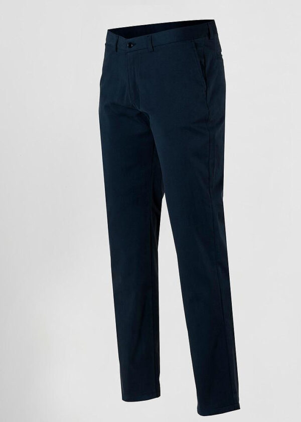 Pantalón Hombre Chino: Elegancia y Versatilidad en tu Uniforme.